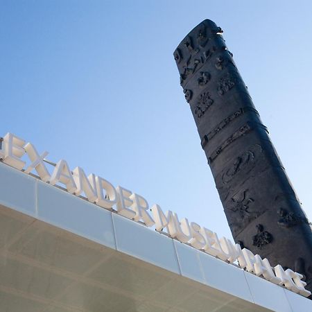 Hotel Alexander Museum Palace Pesaro Exteriör bild