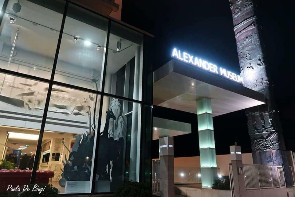 Hotel Alexander Museum Palace Pesaro Exteriör bild